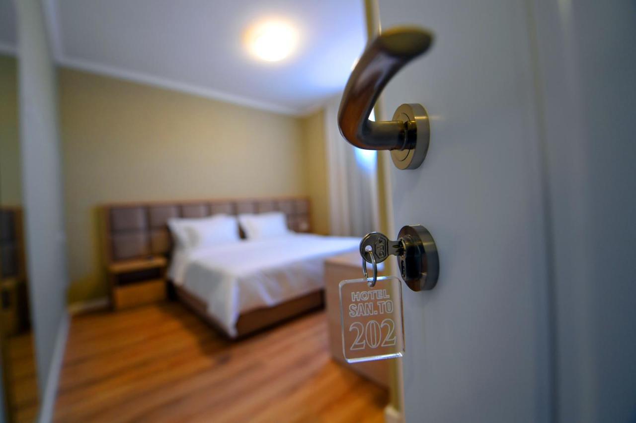 Santo Hotel Shkodër Exterior foto